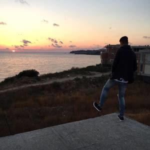 Meet your Posher, Simeon